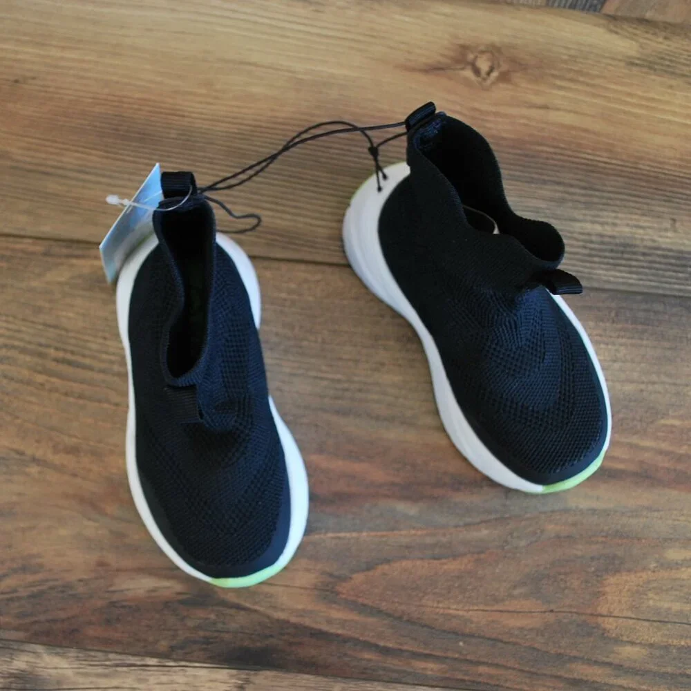 Cat & Jack Black Toddler Black AD417 Ari Slip on Sneakers 6